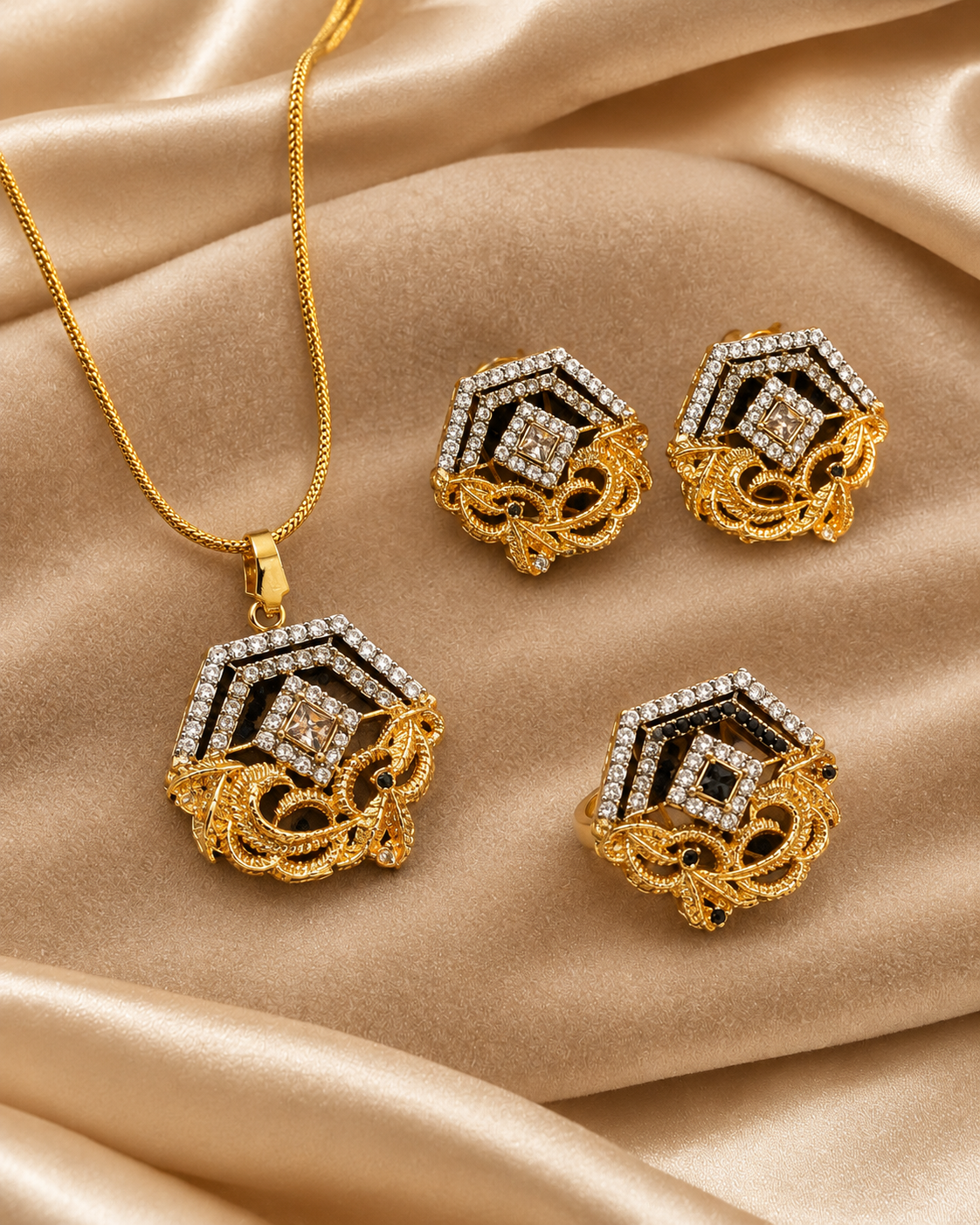 Signature Elegance Jewellery Set