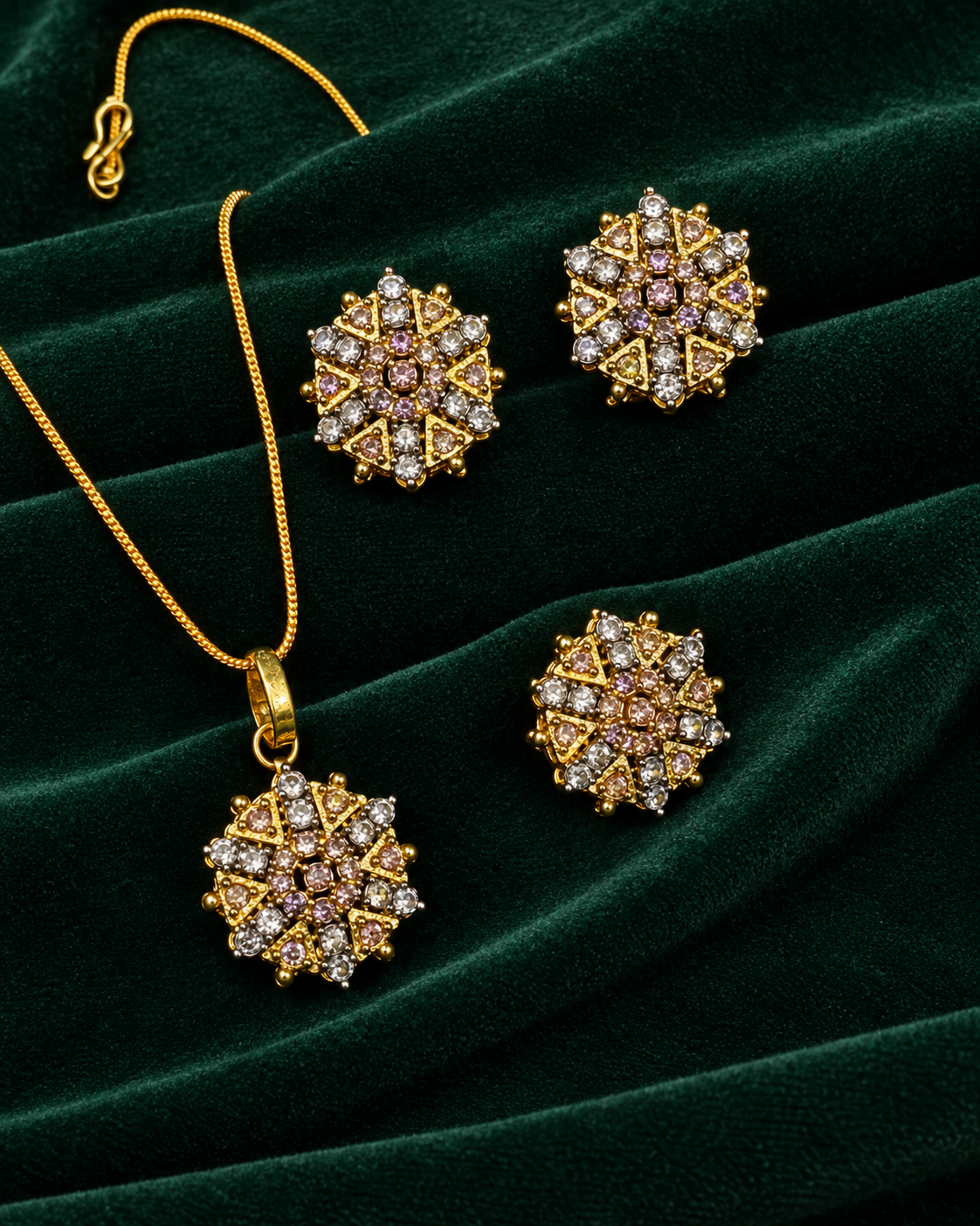Royal Floral Pendant Jewellery Set