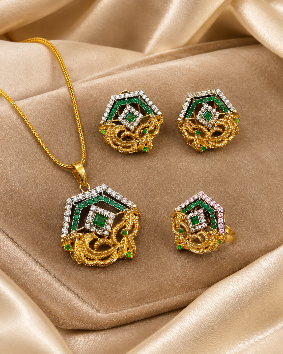 Signature Elegance Jewellery Set