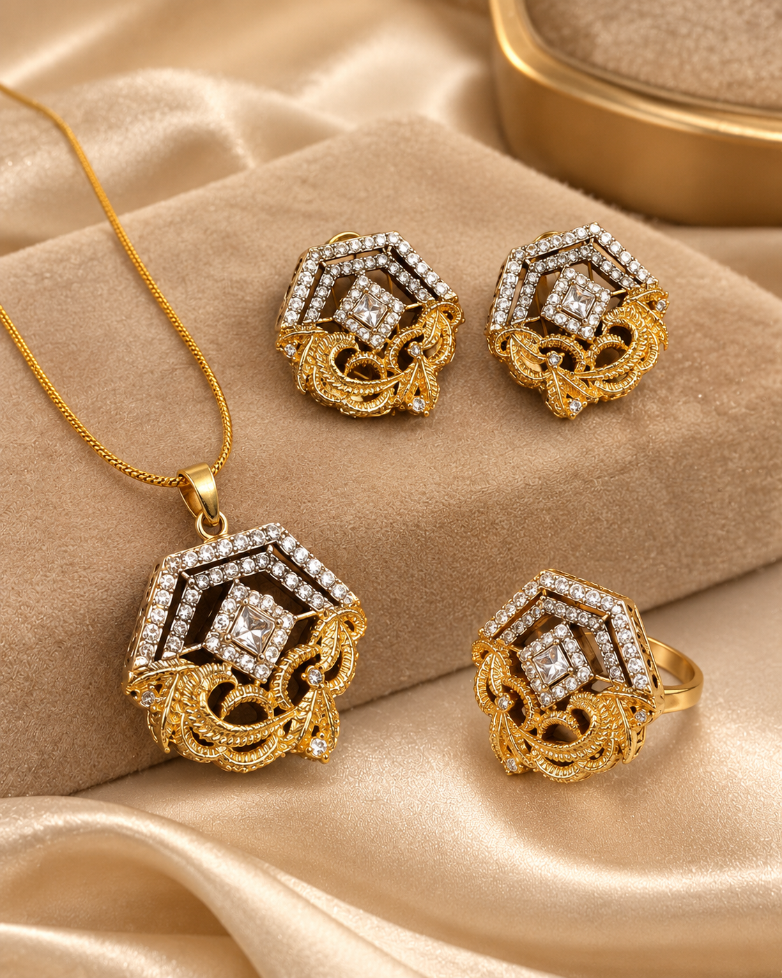 Signature Elegance Jewellery Set