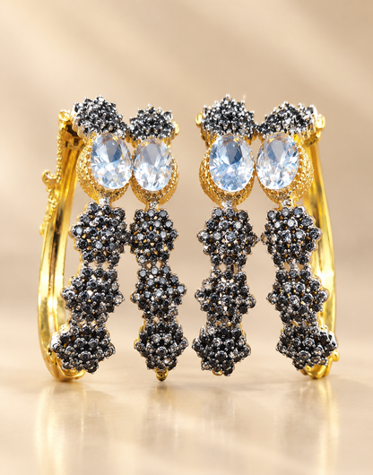 Elegant Pearl & Black Stone Gold-Tone Drop Bracalets